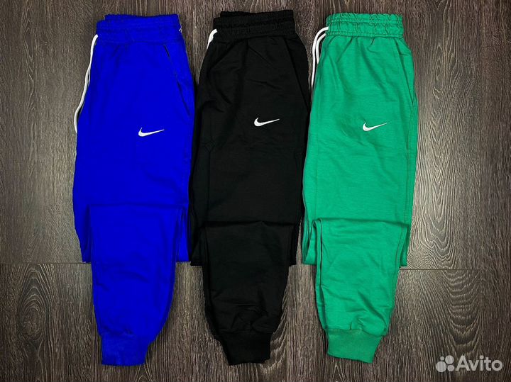 Спортивные штаны nike женские