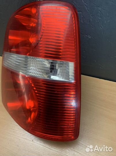 Фонарь правый vw Touran