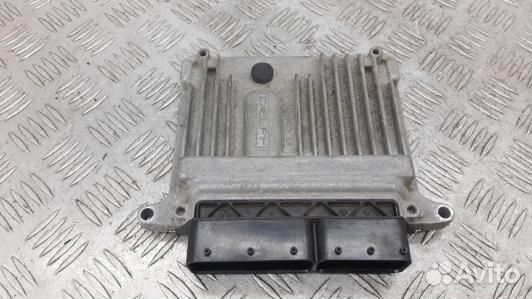 Блок управления двс mercedes benz C-class W204 (EM