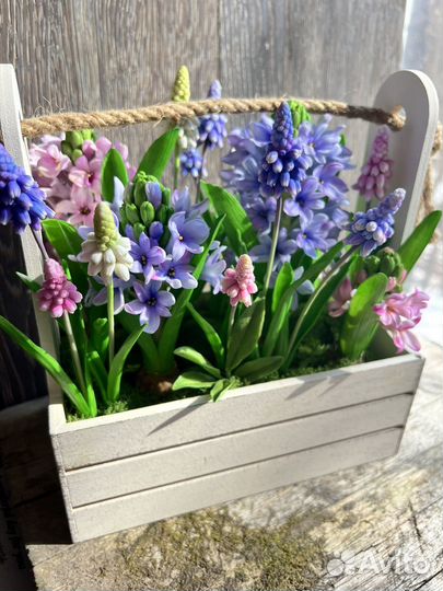 Композиция с первоцветами.Холод фарфор,hand made