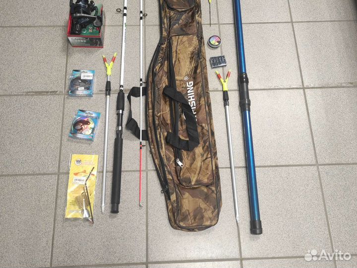Рыболовные снасти летние новые