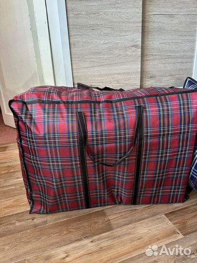 Сумка с одеждой б/у