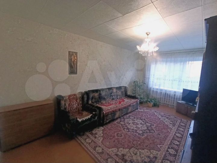 3-к. квартира, 56 м², 3/9 эт.