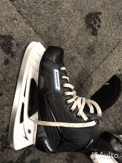 Коньки хоккейные