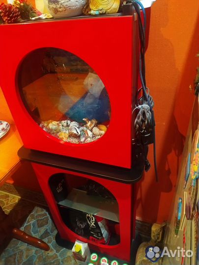 Интерьерный аквариум батискаф