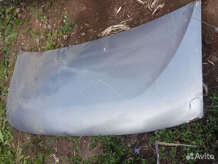 Капот Mazda Bongo Freendi