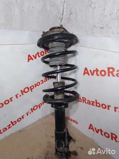 Стойка передняя правая nissan presage VU30