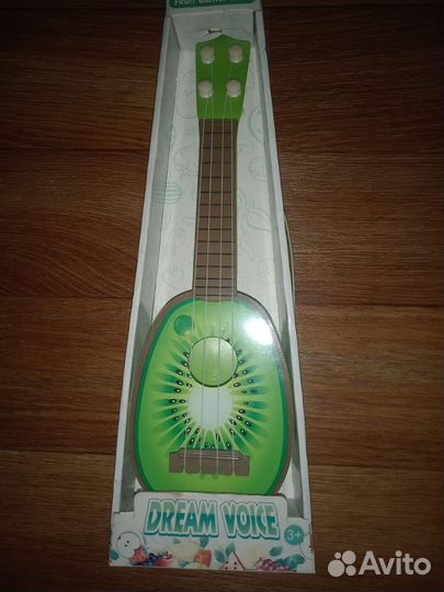 Детская гитара