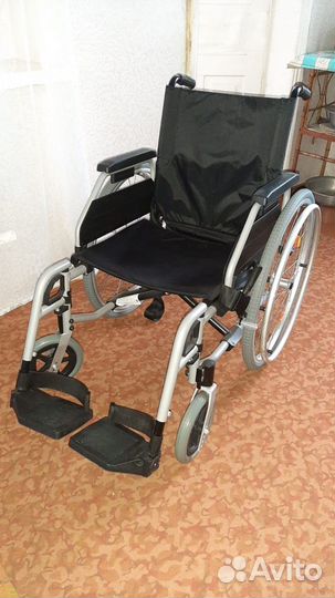 Кресло -коляска для инвалидов