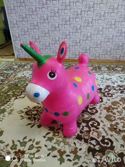 Резиновые игрушки прыгун