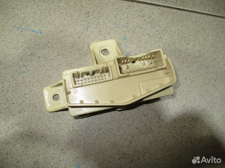 Блок электронный Kia Ceed 3 (CD)