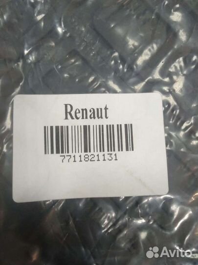 Автомобильные коврики резиновые Reno Arkana