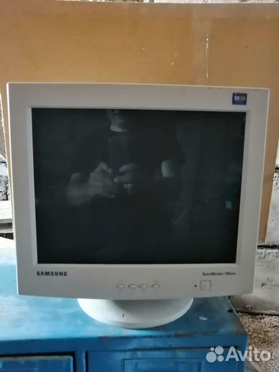 Монитор для компьютера