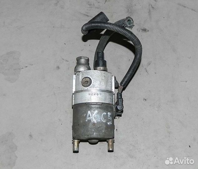 Распределитель тормозных усилий 8E0614175D