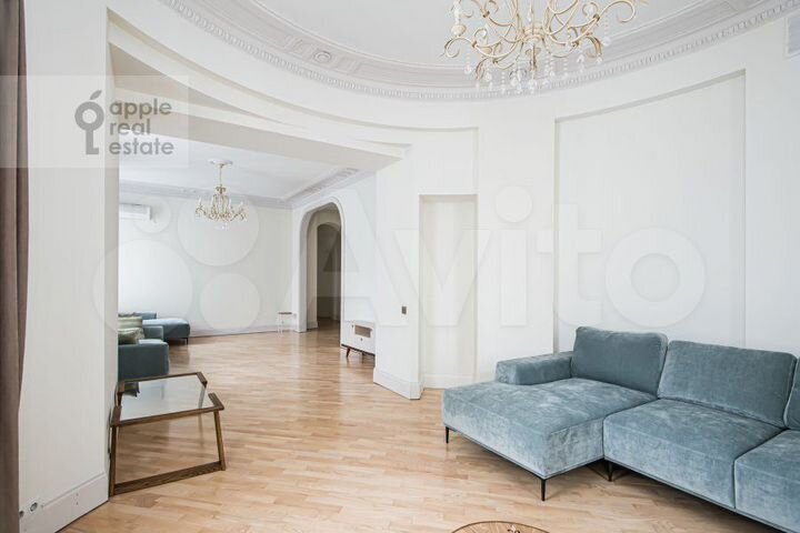 5-к. квартира, 180 м², 2/6 эт.