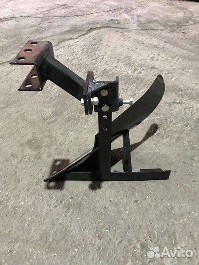 Плуг для мотоблоков