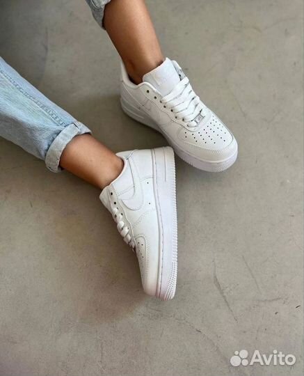 Кроссовки Nike Air Force 1