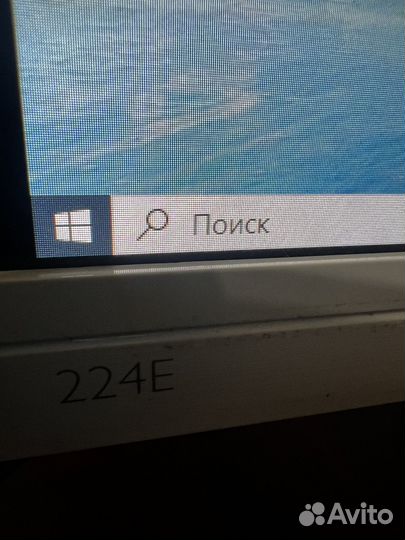 Монитор Philips 224e