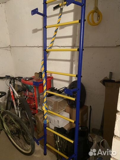 Шведская стенка с турником