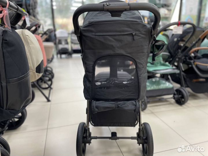 Прогулочная коляска Carrello Bravo Plus, Black