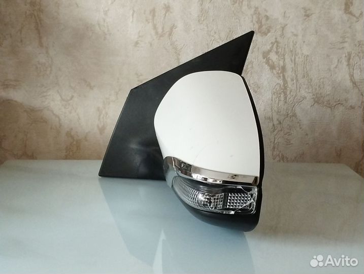 Зеркало Toyota Corolla (180) 2013-19, б/у