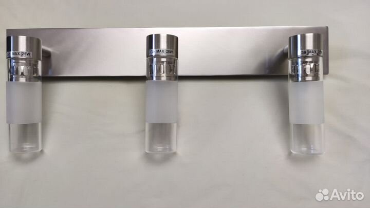 3 светильника новые