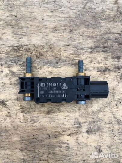 Датчик удара AIR BAG 8E0959643 B для Audi A4 B6 B7
