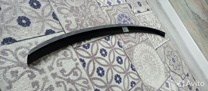 Спойлер на LADA vesta