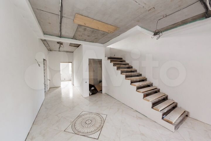 Коттедж 280 м² на участке 10,2 сот.