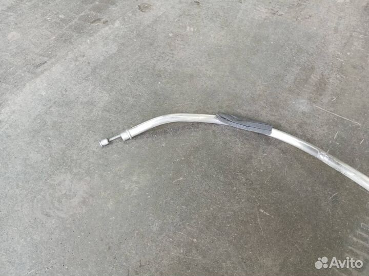 Трос ручника правый Volkswagen Golf Plus 2 5M1