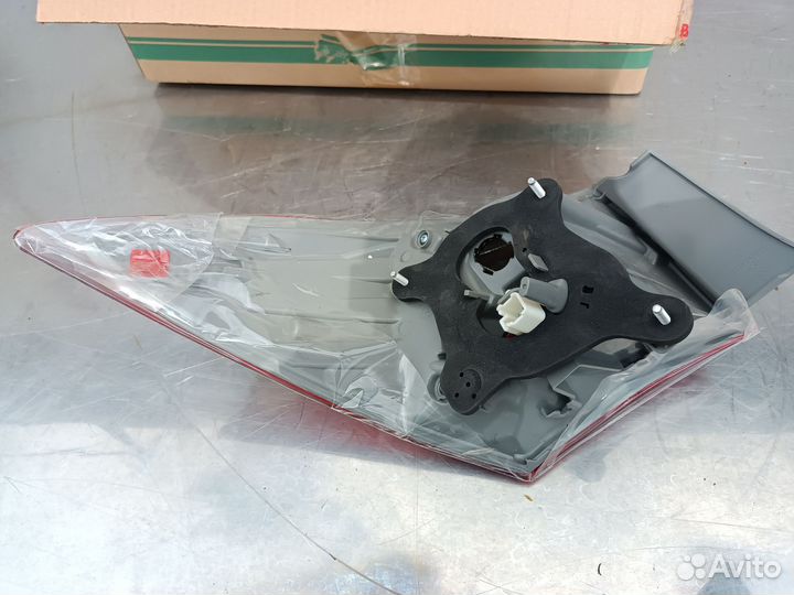 Фонарь Тойота Королла E18 toyota corolla E18