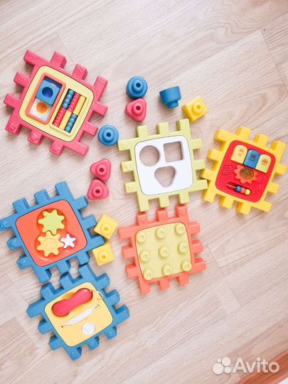 Сортер. Развивающие игрушки для детей