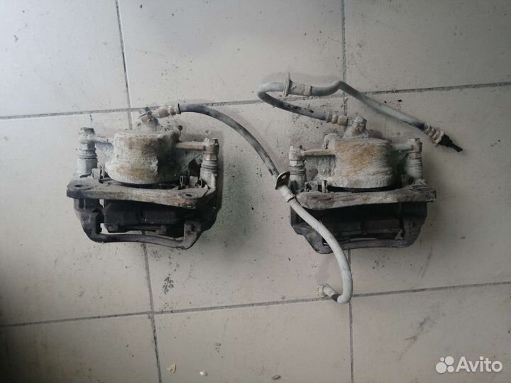 Суппорт передний toyota corona st190