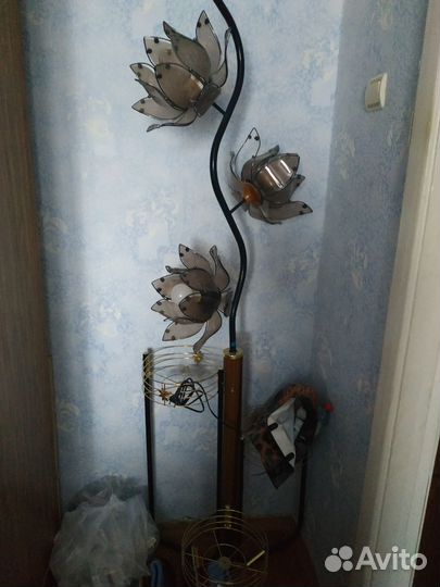 Торшеры и светильники