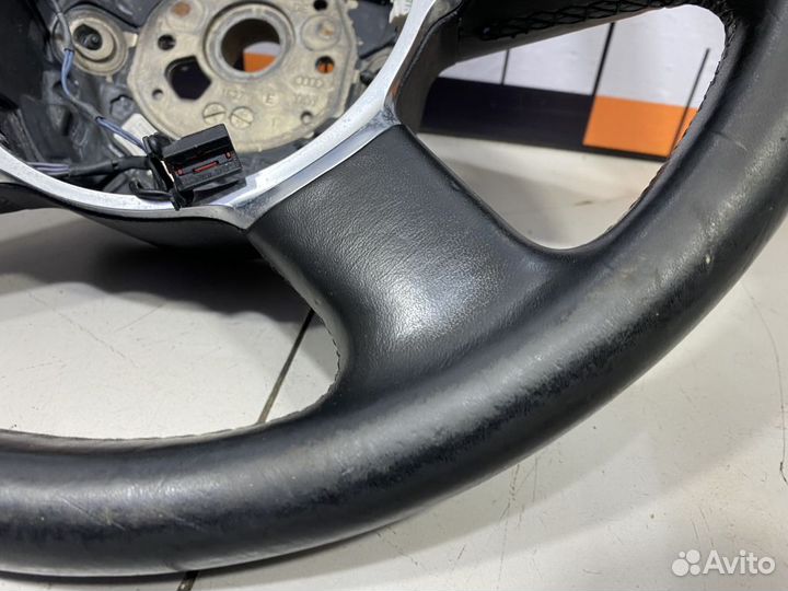 Руль Audi A8 D3 4E