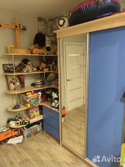 Шкаф купе и стеллаж