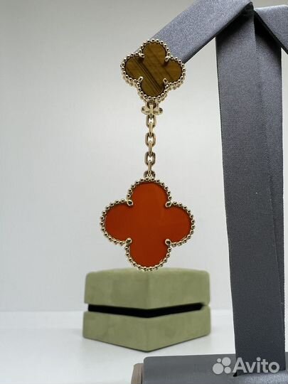 Серьги Van Cleef сердолик