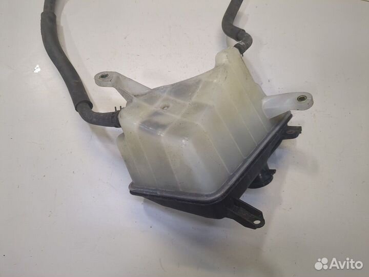 Бачок расширительный Lexus LS430 UCF30, 2002