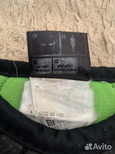 Нагрудник хоккейный детский