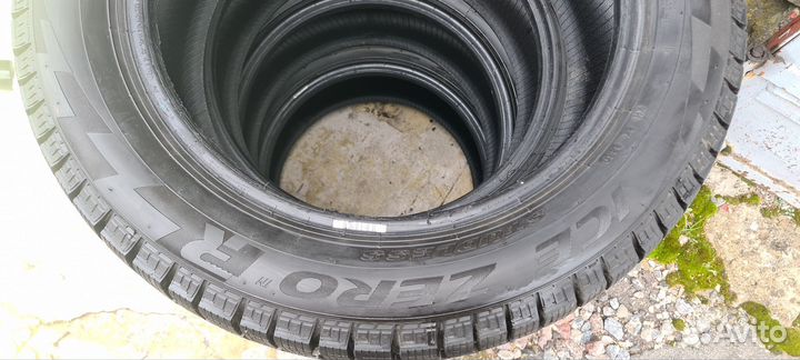 Pirelli Ice Zero FR 205/55 R16 94T