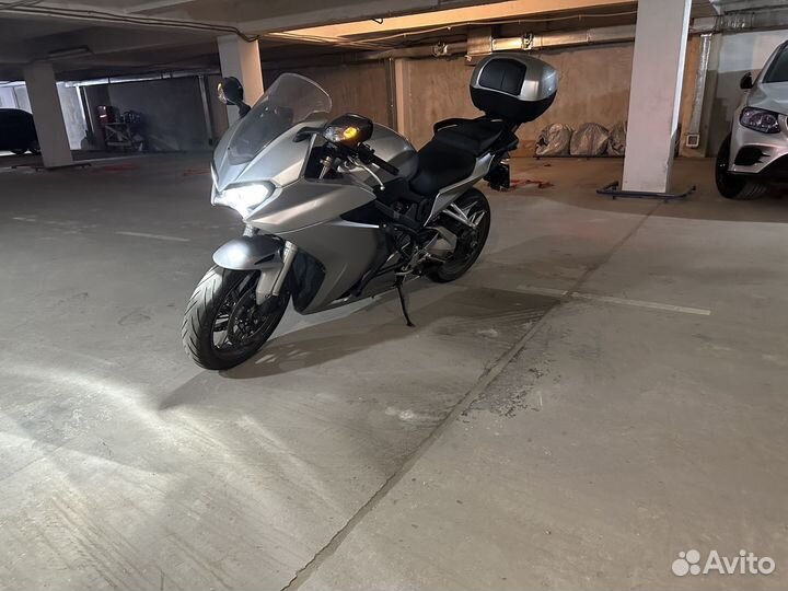 Honda VFR 800F