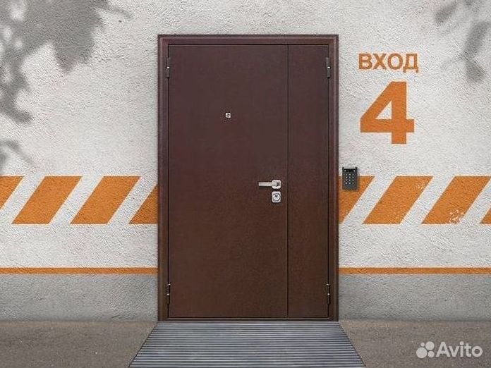 Входная дверь