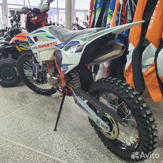 Мотоциклы Авантис А4 PR300 с пробегом
