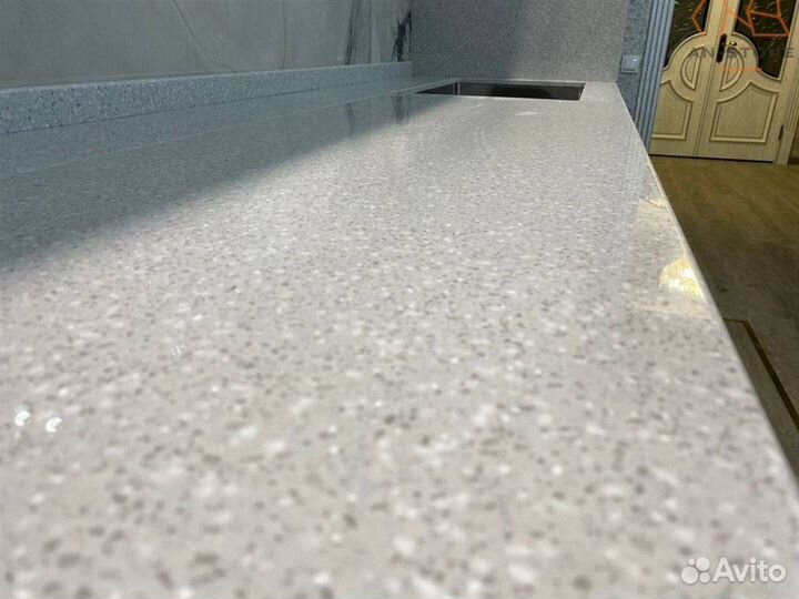 Столешница из искусственного камня для кухни