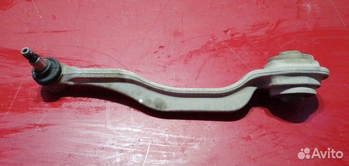 Тяга подвески передняя правая Mercedes Benz