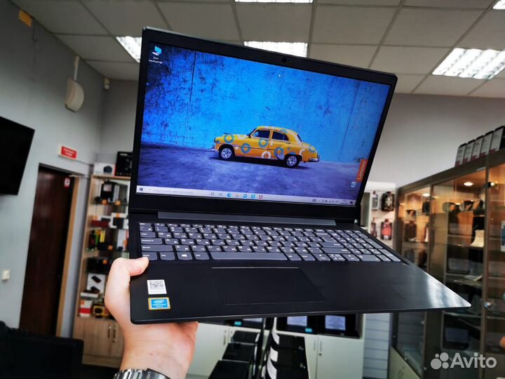 Тонкий и очень быстрый ноутбук Lenovo