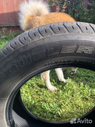 Bridgestone Dueler H/T 687 225/65 R17