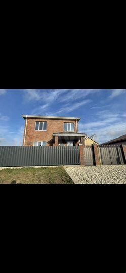 Дом 170 м² на участке 5 сот.