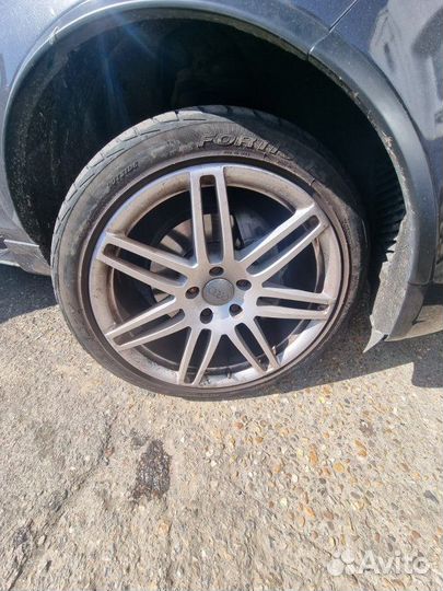 Ноускат в сборе бампер передний Audi Q7 джип