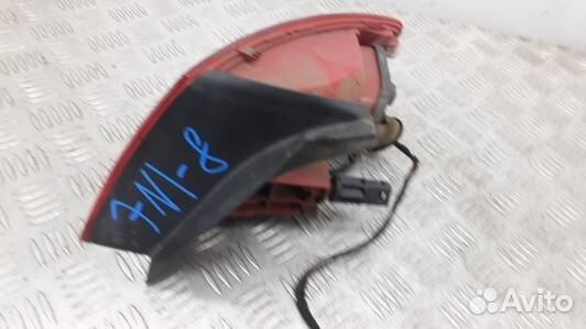 Фонарь задний левый audi A4 B8 (7NI08MX01)